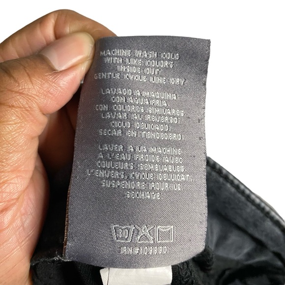 Melissa McCarthy Women's Black Studded High-Rise Jeans - Picture 7 of 9